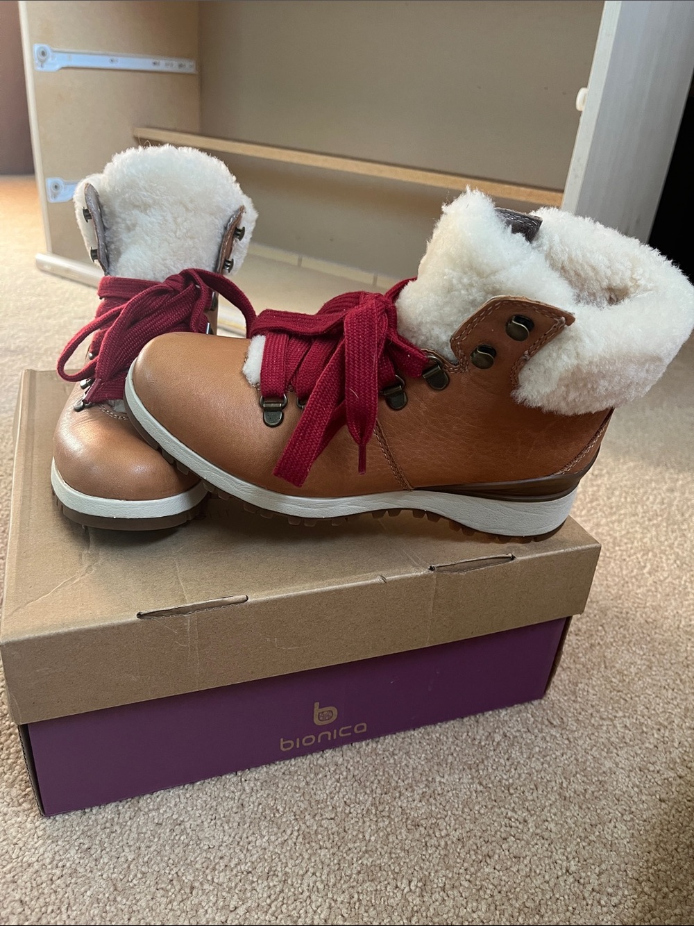 Bionica Diablo Size 6M (36.5)